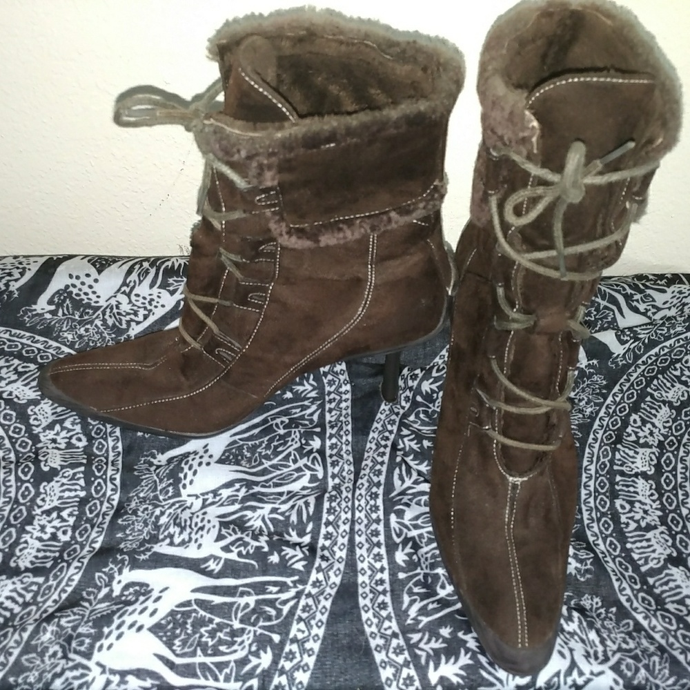 Anne Klein Ankle Boots, Woman's 8.5, Brown Suede